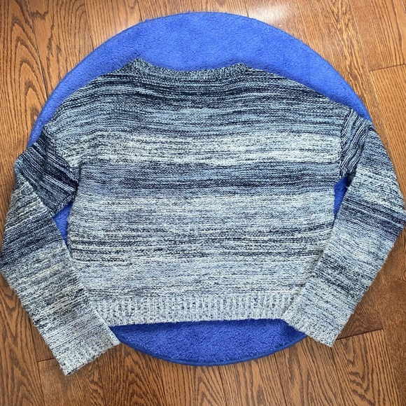 Seven Sisters - crop sweater - M - Picture 8 of 9
